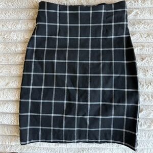 Dynamite Black and White Grid Pencil Skirt